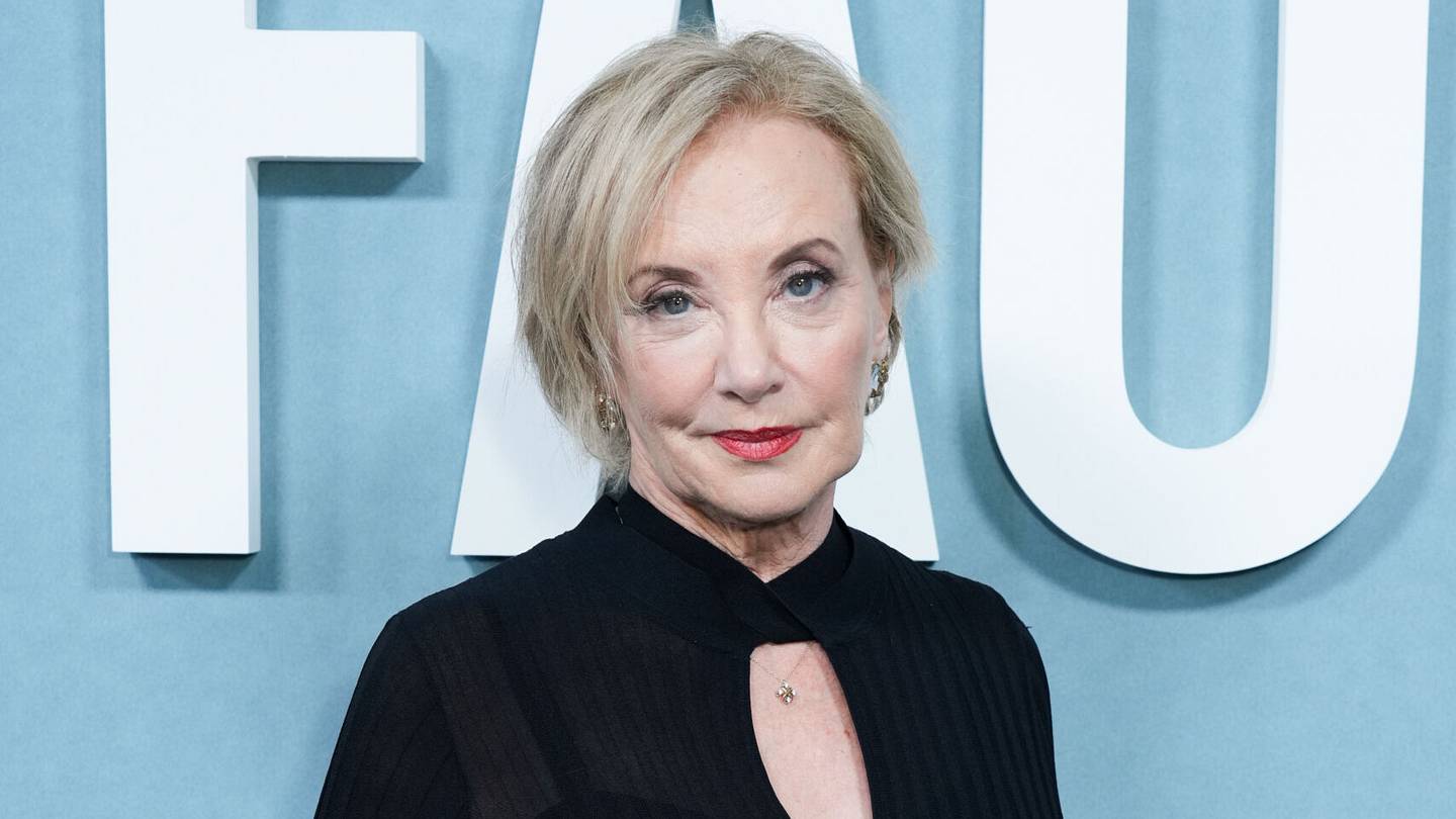 Succession's J. Smith-Cameron to join Law and Order: SVU season 28