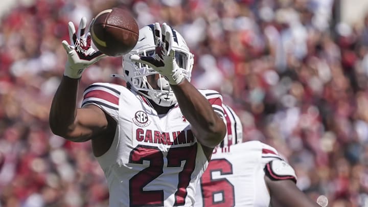 Oct 12, 2024; Tuscaloosa, Alabama, USA;  South Carolina Gamecocks running back Oscar Adaway III (27) catches a screen pass against Alabama at Bryant-Denny Stadium. Mandatory Credit: Gary Cosby Jr.-Imagn Images