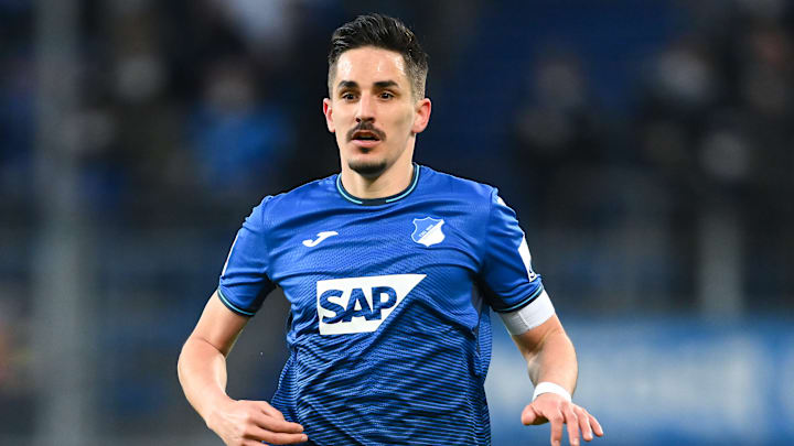 Muss Benjamin Hübner seine Karriere beenden? Muss Benjamin Hübner seine Karriere beenden?