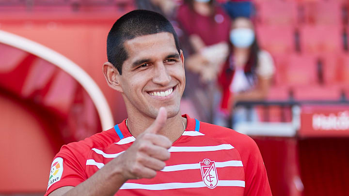 El jugador Luis Abram en la presentación con el Granada. El jugador Luis Abram en la presentación con el Granada.