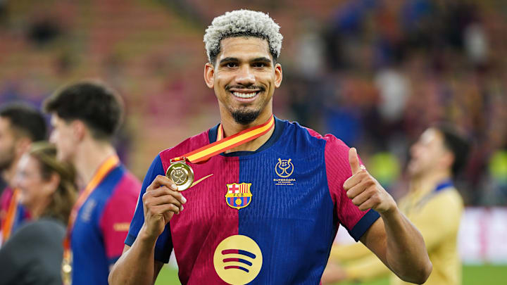 Ronald Araújo conquistou a Supercopa da Espanha na Arábia Saudita