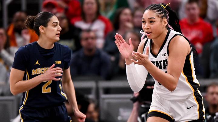 Mar 7, 2026; Indianapolis, IN, USA; Iowa Hawkeyes forward Hannah Stuelke (45) celebrates after a play against the Michigan Wolverines during the second half at Gainbridge Fieldhouse. Mandatory Credit: Robert Goddin-Imagn Images