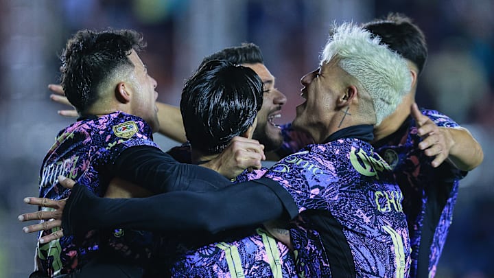 America v Santos Laguna - Torneo Apertura 2024 Liga MX