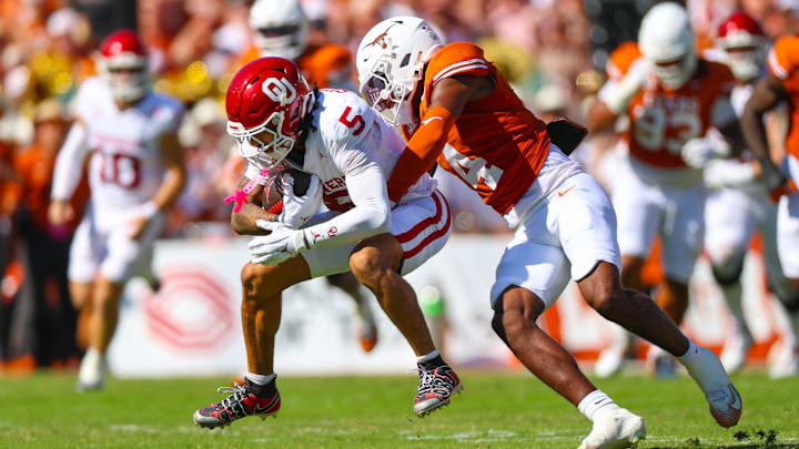 The Oklahoma Sooners ran one of the uglier two-minute drills you’ll see on Saturday against the Texas Longhorns.
