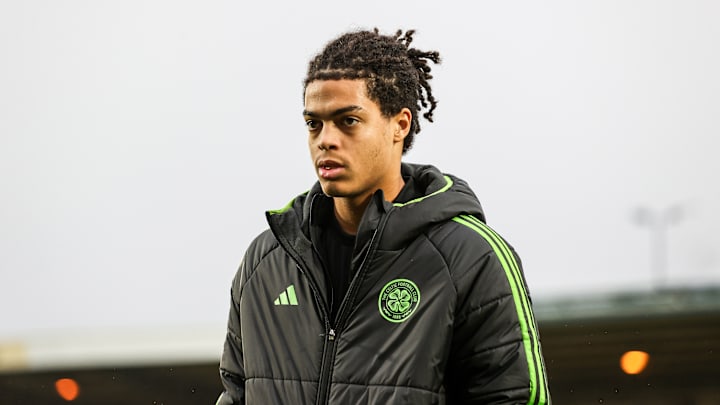 Jahmai Simpson-Pusey verbrachte das vergangene halbe Jahr bei Celtic Glasgow Jahmai Simpson-Pusey verbrachte das vergangene halbe Jahr bei Celtic Glasgow