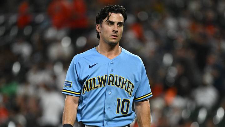 Sep 20, 2026; Baltimore, Maryland, USA; Milwaukee Brewers right fielder Sal Frelick (10) walks to the dugout after grounding into a force out during the third inning against the Baltimore Orioles at Oriole Park at Camden Yards. Mandatory Credit: James A. Pittman-Imagn Images Sep 20, 2026; Baltimore, Maryland, USA; Milwaukee Brewers right fielder Sal Frelick (10) walks to the dugout after grounding into a force out during the third inning against the Baltimore Orioles at Oriole Park at Camden Yards. Mandatory Credit: James A. Pittman-Imagn Images