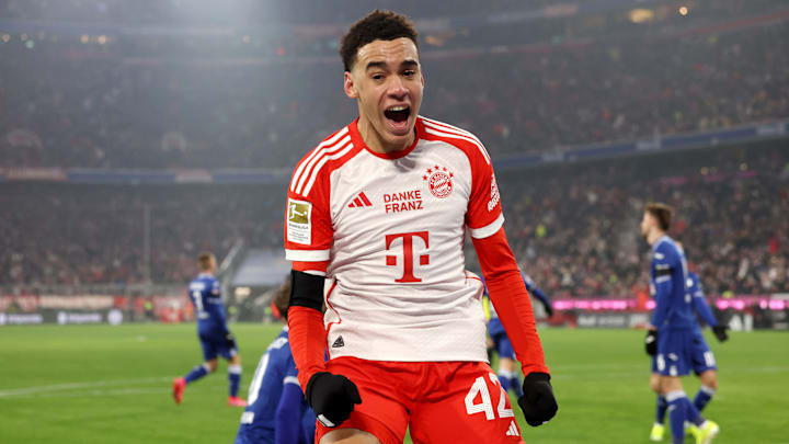 FC Bayern München v TSG Hoffenheim - Bundesliga