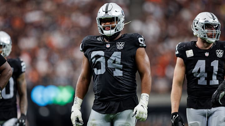 Cleveland Browns v Las Vegas Raiders