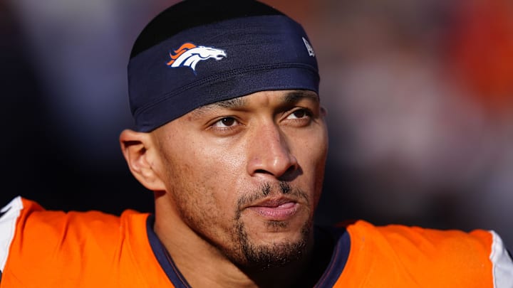 Denver Broncos tight end Evan Engram 