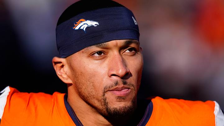 Denver Broncos tight end Evan Engram 