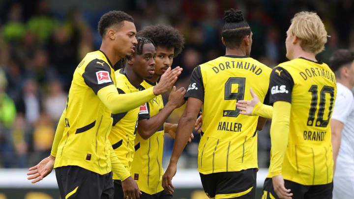 Borussia Dortmund bereitet sich auf die Saison 24/25 vor