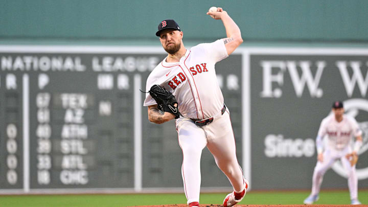 Sep 2, 2025; Boston, Massachusetts, USA; Boston Red Sox starting pitcher Garrett Crochet (35) pitches against the Cleveland Guardians during the first inning at Fenway Park. Mandatory Credit: Eric Canha-Imagn Images Sep 2, 2025; Boston, Massachusetts, USA; Boston Red Sox starting pitcher Garrett Crochet (35) pitches against the Cleveland Guardians during the first inning at Fenway Park. Mandatory Credit: Eric Canha-Imagn Images