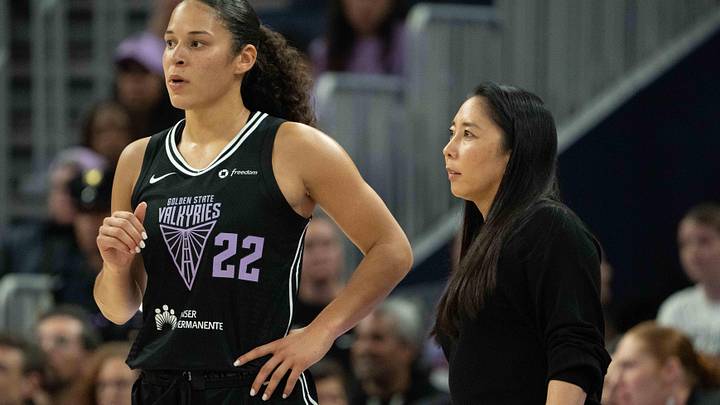 Golden State Valkyries guard Veronica Burton (22) and head coach Natalie Nakase during the third quarter against the Los Angeles Sparks at Chase Center. 
