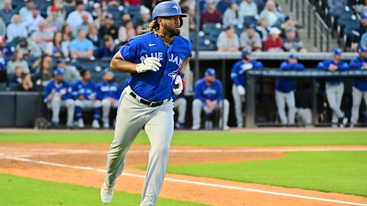 Toronto Blue Jays v New York Yankees