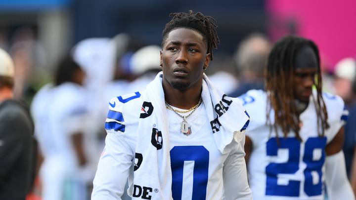 Dallas Cowboys linebacker DeMarvion Overshown during the game against the Seattle Seahawks at Lumen Field. 