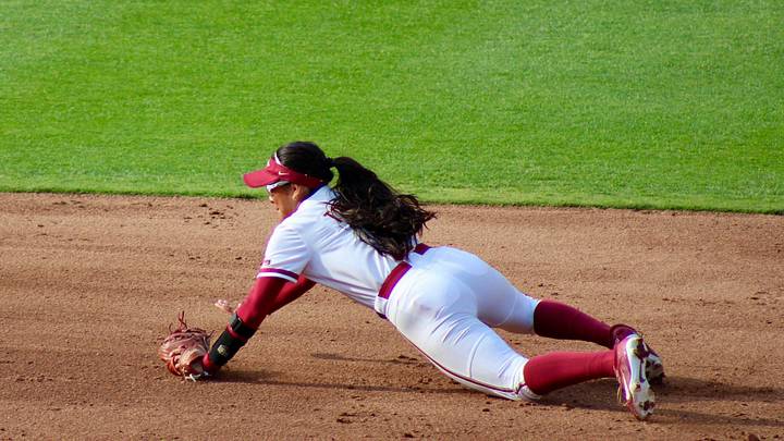 Florida State softball took down the University of Florida Gators 3-1 on April 22.
