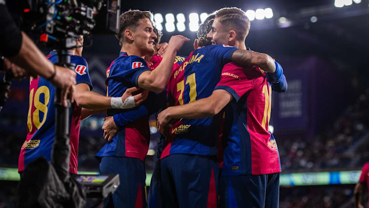 Raphinha tem 54 participações em gols em 52 jogos na temporada 2024/25