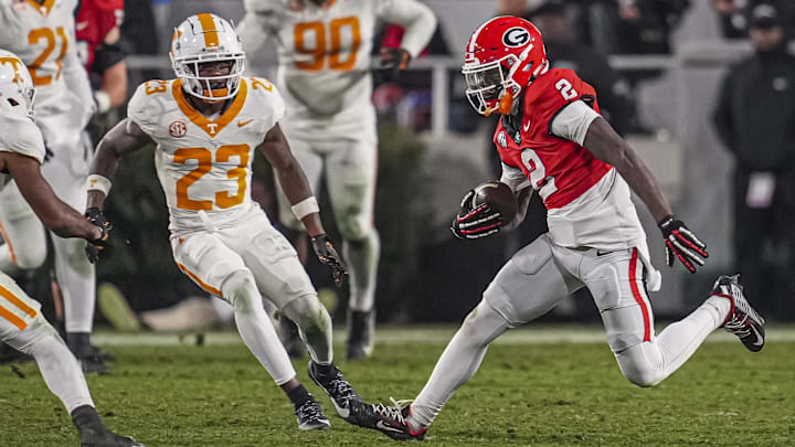 Georgia Bulldogs wide receiver Nitro Tuggle (2) runs after a catch against the Tennessee Volunteers 