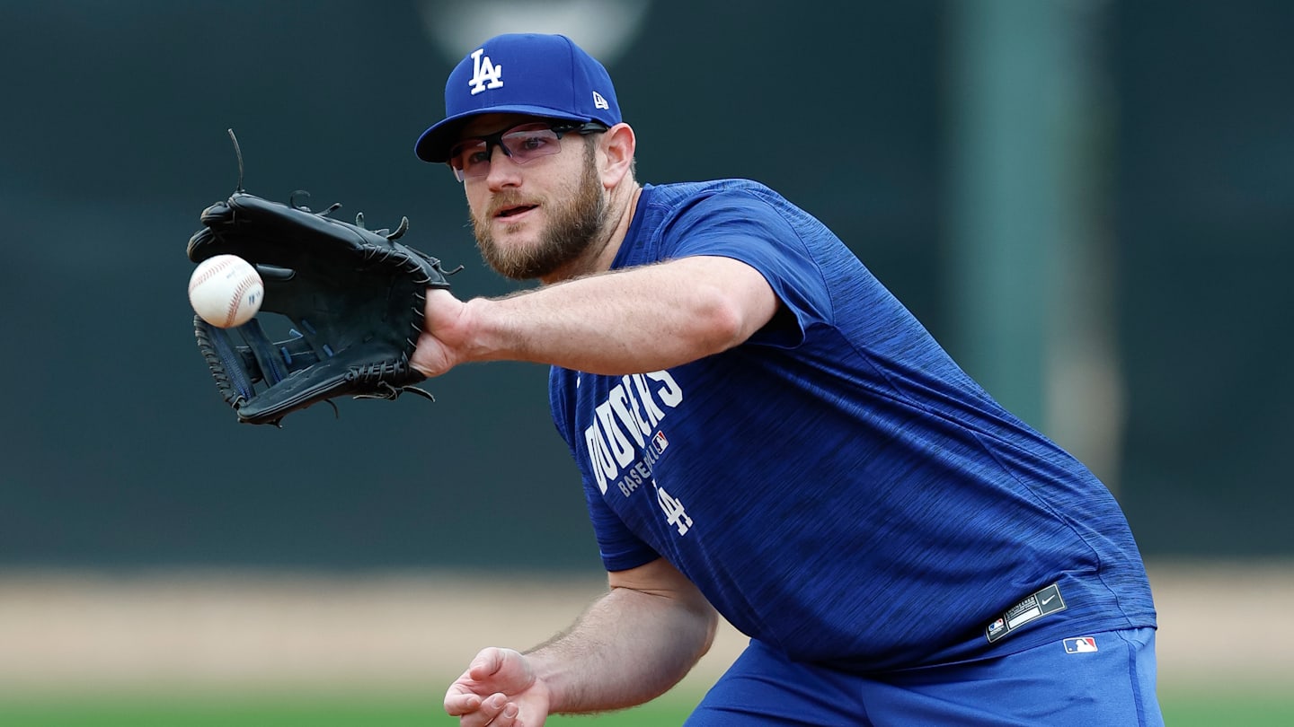 Sources: Full breakdown of Max Muncy's latest extension with the Los Angeles Dodgers