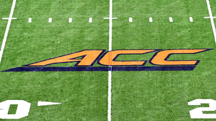 College football analyst Josh Pate believes the Clemson Tigers are at risk of an upset against the Syracuse Orange this weekend. College football analyst Josh Pate believes the Clemson Tigers are at risk of an upset against the Syracuse Orange this weekend.