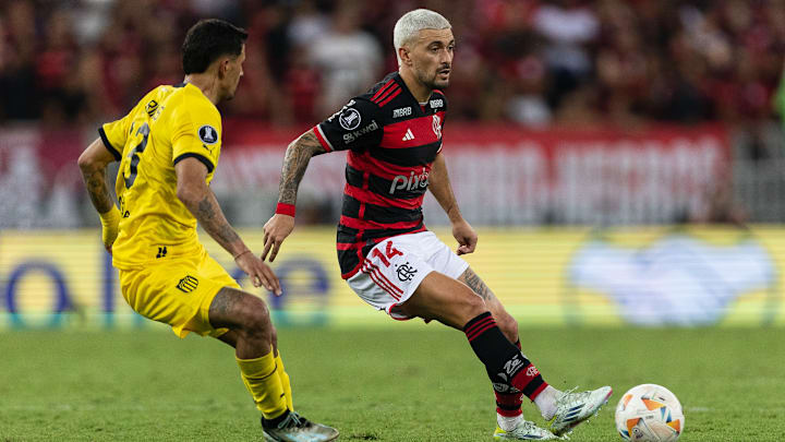 Flamengo precisa de remontada para seguir na Libertadores.
