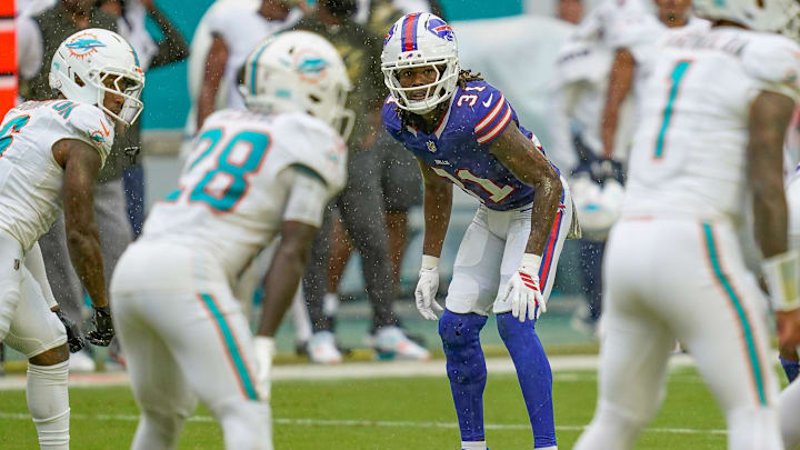 Buffalo Bills cornerback Maxwell Hairston (31) waits for the snap against the Miami Dolphins during the second quarter at Hard Rock Stadium.