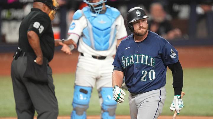 Jul 8, 2026; Miami, Florida, USA; Seattle Mariners right fielder Luke Raley (20) walks back the dugout after striking out in the 9th inning against the Miami Marlins at loanDepot Park. Mandatory Credit: Jim Rassol-Imagn Images Jul 8, 2026; Miami, Florida, USA; Seattle Mariners right fielder Luke Raley (20) walks back the dugout after striking out in the 9th inning against the Miami Marlins at loanDepot Park. Mandatory Credit: Jim Rassol-Imagn Images