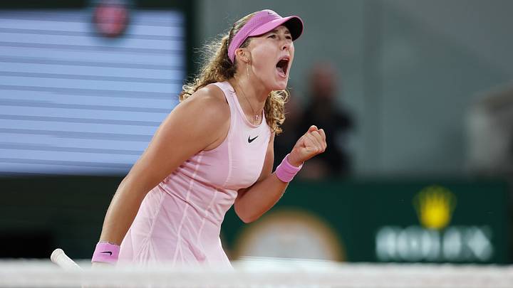 Mirra Andreeva defeated qualifier Maja Chwalińska in the French Open final, 6–3, 6–2. Mirra Andreeva defeated qualifier Maja Chwalińska in the French Open final, 6–3, 6–2.
