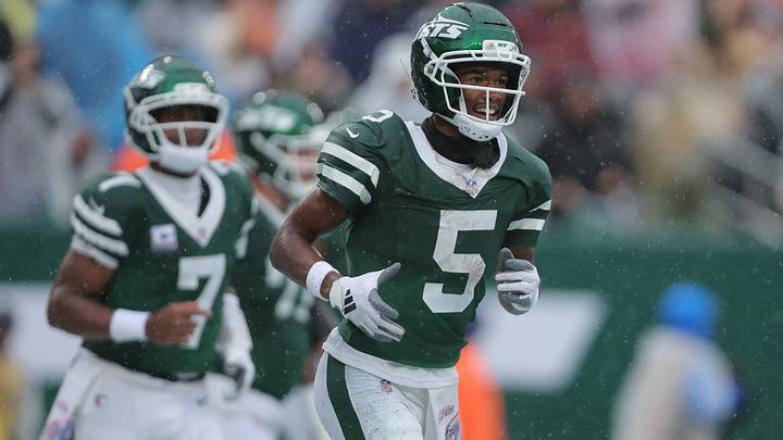 The Jets officially know what to do after star WR Garrett Wilson took a clear stance on the trade rumors that have recently surfaced. The Jets officially know what to do after star WR Garrett Wilson took a clear stance on the trade rumors that have recently surfaced.