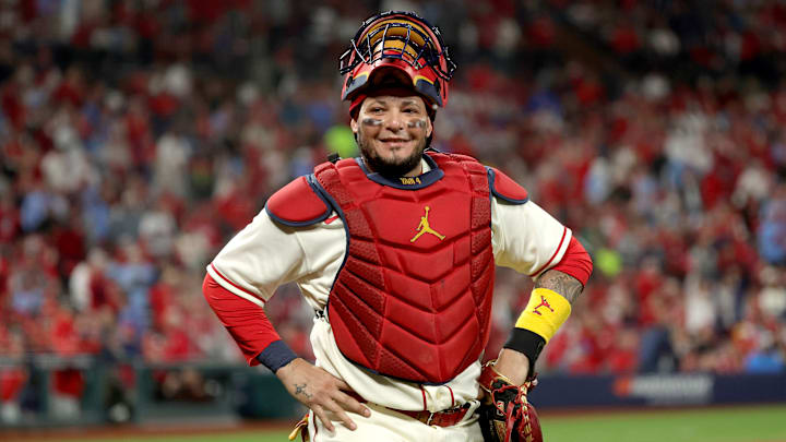 Yadier Molina trabajará codo a codo con John Mozeliak en los Cardenales de San Luis