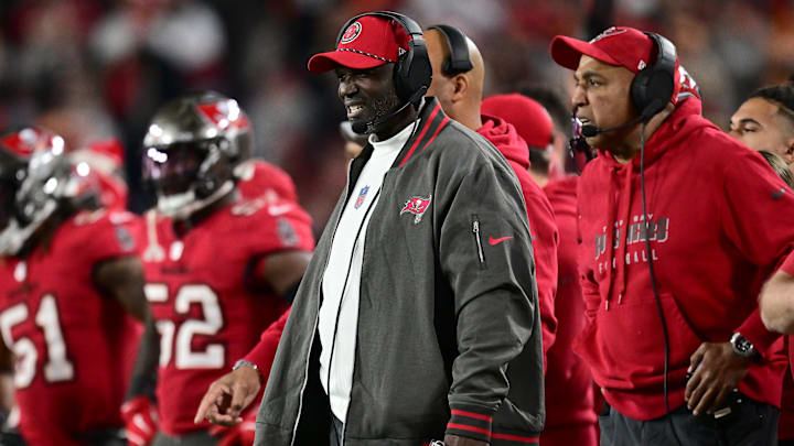 NFC Wild Card Playoffs: Tampa Bay Buccaneers head coach Todd Bowles gave a bizarre answer about his poor clock management.