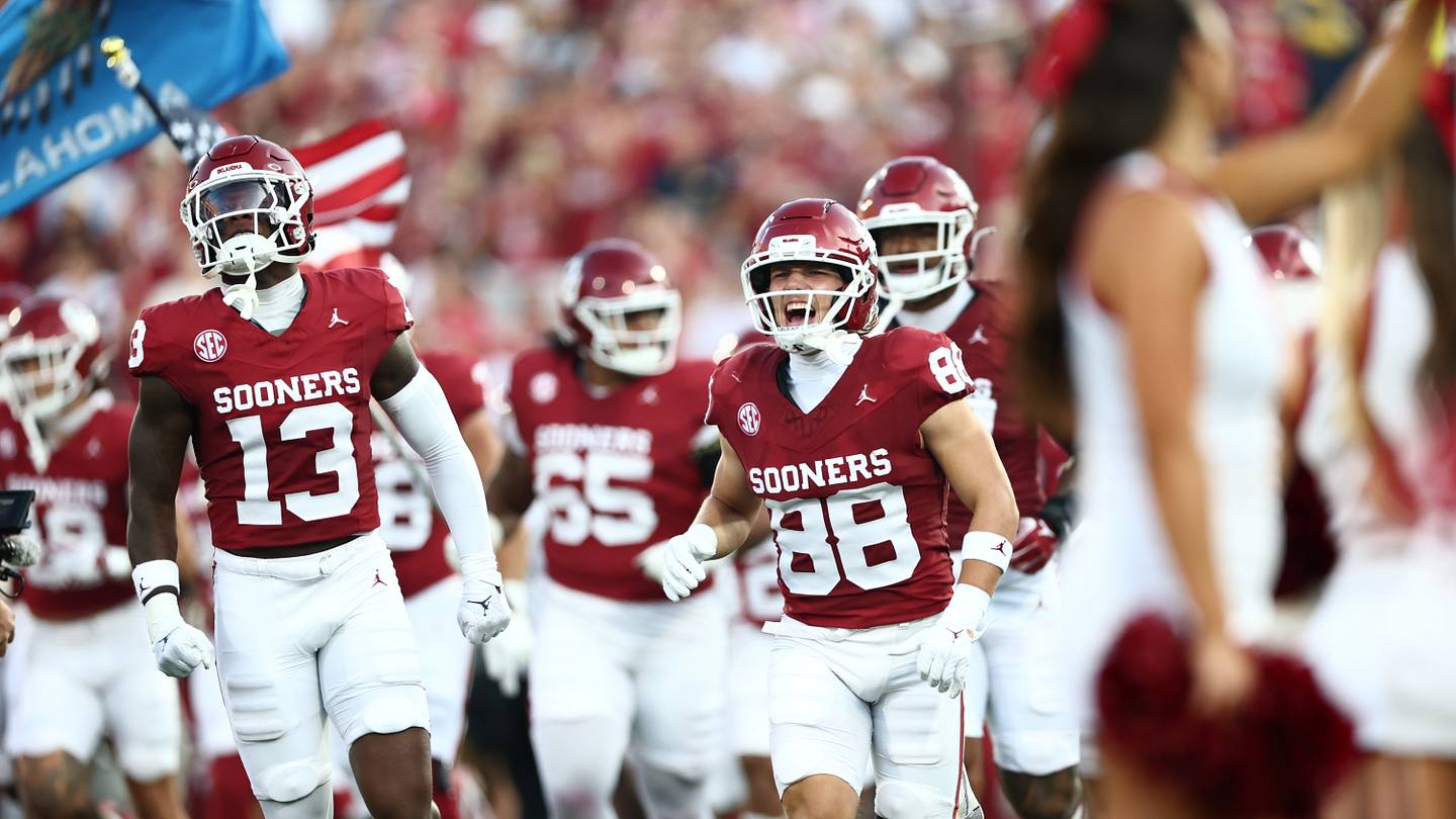 Preseason AP Top 25 gives Sooners a top-10 boost of confidence that's been rare under Brent Venables