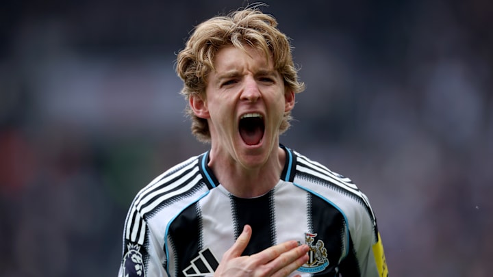Wie lange spielt Anthony Gordon noch für Newcastle United? Wie lange spielt Anthony Gordon noch für Newcastle United?