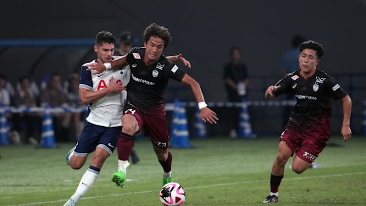 Tottenham Hotspur are preparing for several loan agreements, with a 25-year-old winger reportedly set to be among the players likely to leave on a temporary basis soon.
