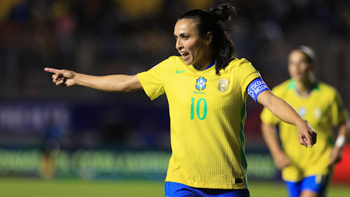 Brasil de Marta pode superar a Alemanha em títulos continentais
