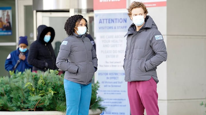 CHICAGO MED -- "In Search of Forgiveness, Not Permission" Episode 604 -- Pictured: (l-r) Yaya DaCosta as April Sexton, Nick Gehlfuss as Dr. Will Halstead -- (Photo by: Elizabeth Sisson/NBC)