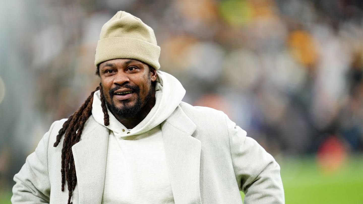 Nobody Is More Excited for the 2026 World Cup Than Marshawn Lynch