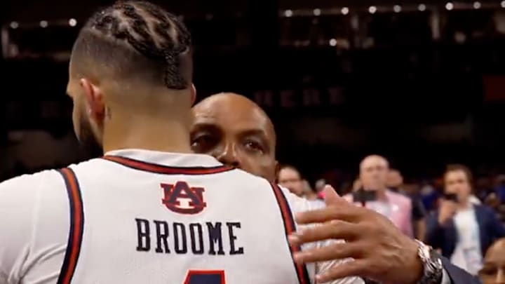 Charles Barkley embraced Johni Broome on Saturday night