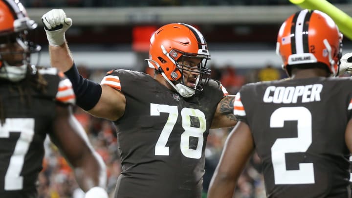 Browns offensive tackle Jack Conklin celebrates a David Njoku first-half touchdown against the Steelers, Thursday, Sept. 22, 2022, in Cleveland.