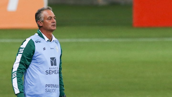 Lisca deve retornar ao posto de treinador do América-MG Lisca deve retornar ao posto de treinador do América-MG