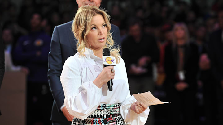 Jeanie Buss cree que JJ Redick hará un buen trabajo como entrenador