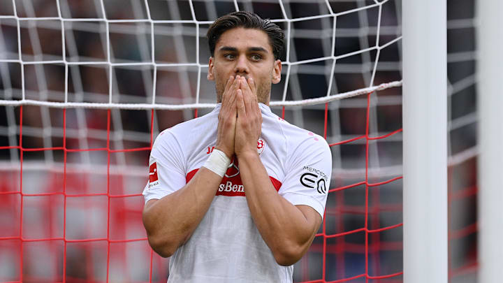 Konstantinos Mavropanos Konstantinos Mavropanos