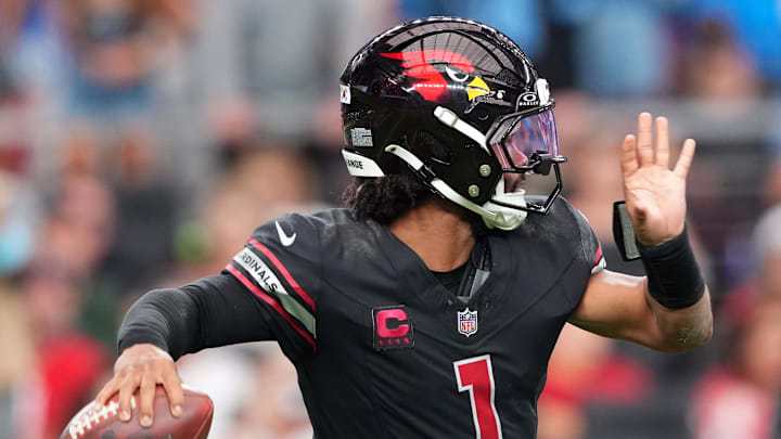 Sep 22, 2024; Glendale, Arizona, USA; Arizona Cardinals quarterback Kyler Murray (1) drops back to pass against the Detroit Lions during the second half at State Farm Stadium. Mandatory Credit: Joe Camporeale-Imagn Images