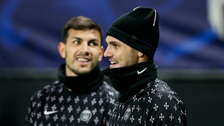 Mauro Icardi y Leandro Paredes, en la rampa de salida del PSG