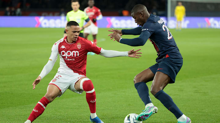Tottenham Hotspur's transfer activity isn't over yet. Despite recent reports that they were satisfied with their squad, the club may still seek to bolster their right-back position.