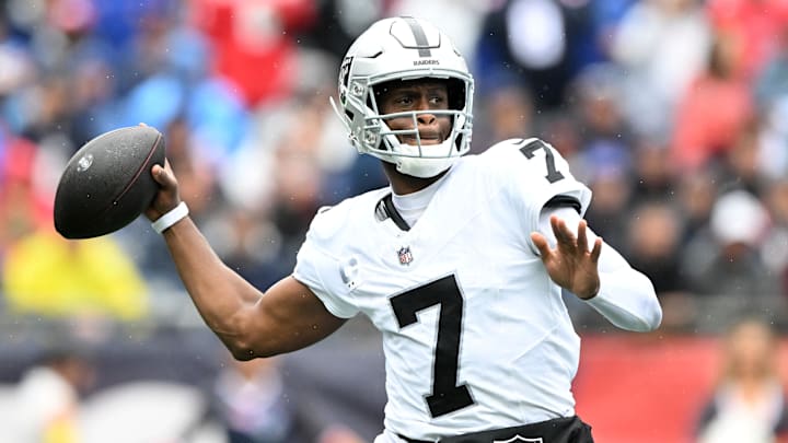 Las Vegas Raiders quarterback Geno Smith (7) is performing well and should be considered a waiver wire pickup option for fantasy football managers ahead of Week 4. Las Vegas Raiders quarterback Geno Smith (7) is performing well and should be considered a waiver wire pickup option for fantasy football managers ahead of Week 4.