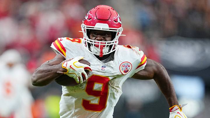 Kansas City Chiefs running back Kenneth Walker III in action against the Las Vegas Raiders during Kansas City's 30-27 win in Week 4. Kansas City Chiefs running back Kenneth Walker III in action against the Las Vegas Raiders during Kansas City's 30-27 win in Week 4.