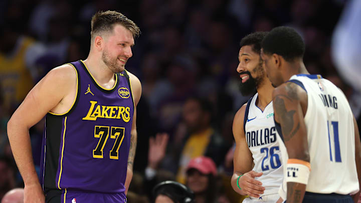 Dallas Mavericks v Los Angeles Lakers
