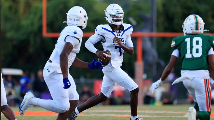 IMG Academy's Jayden Wade (7) looks to pass during the first quarter of a high school football matchup at Mandarin High School, Friday, Sept. 19, 2025, in Jacksonville, Fla. The IMG Academy Ascenders defeated the Mandarin Mustangs 57-7.