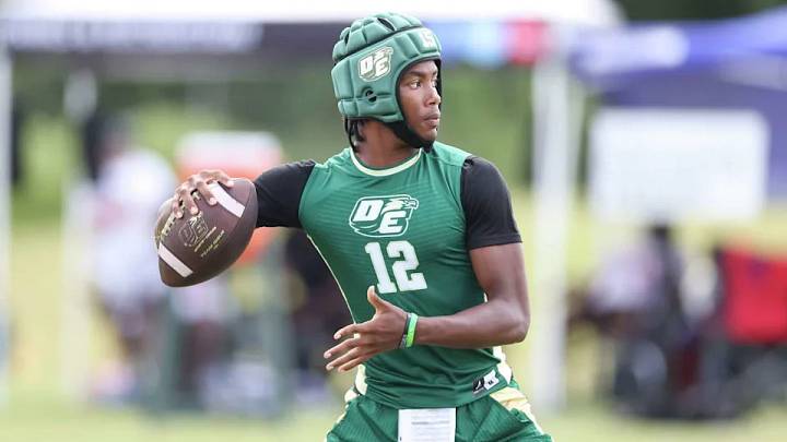 New DeSoto quarterback Jayden Shaw New DeSoto quarterback Jayden Shaw